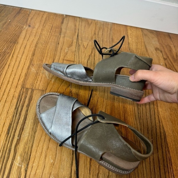 P. Monjo Leather Sandals Tie - Picture 6 of 7